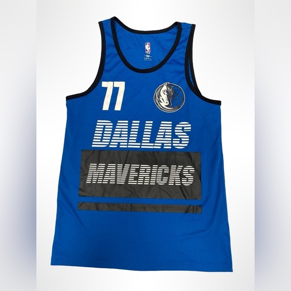 NBA Other - Dallas Mavericks basketball Jersey men’s size small